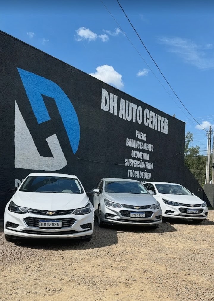 Veículos atendidos em frente à DH Auto Center