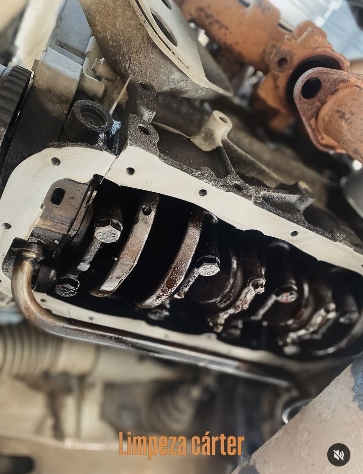 Limpeza de cárter e motor